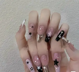 ネイル 吉田 美羽のネイルデザイン