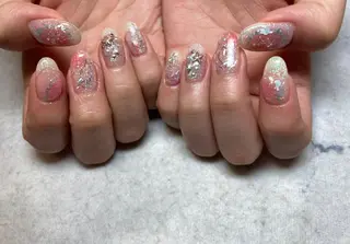 ネイル ネイルリボン 受付スタッフのネイルデザイン