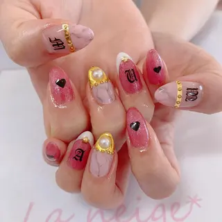 ネイル La neige* yuki 🥯🍑のネイルデザイン