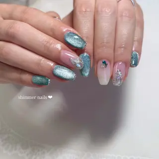 ネイル shimmer nailsのネイルデザイン