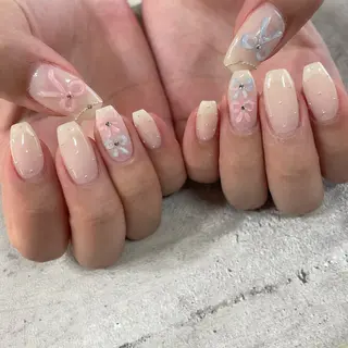 ネイル 東 千夏のネイルデザイン