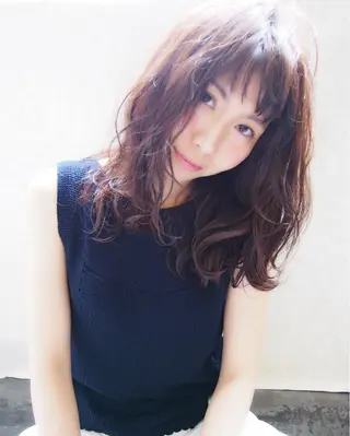 セミロング ほさか しんごのヘアスタイル