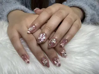 ネイル モニカ アキイのネイルデザイン