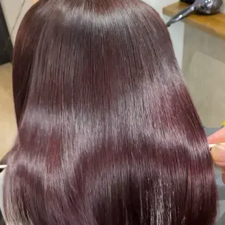 セミロング 鳴海 稜真のヘアスタイル