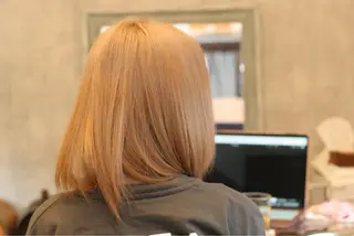 セミロング カラー じょん 。のヘアスタイル