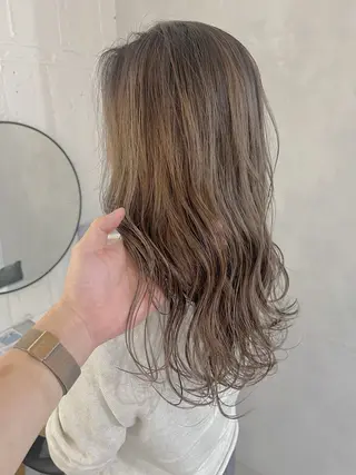 ロング ハイライト/レイヤー 木下翔太のヘアスタイル