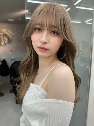 セミロング カラー 谷川が作る熊本1🥇 レイヤーカットのヘアスタイル