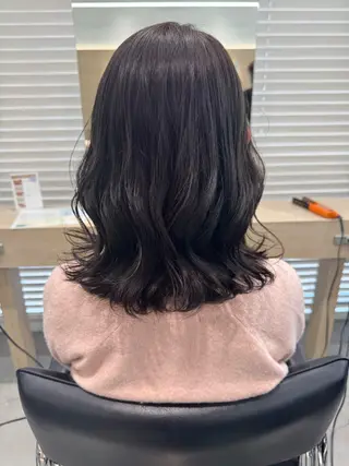 カラー ナカバチ ユイ🌼 Rizm greenのヘアスタイル