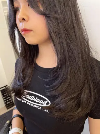 セミロング La fith hair fun 池袋店【ラフィスヘアーファン】所属・💘韓国レイヤー上 品カラーruru💘のヘアスタイル