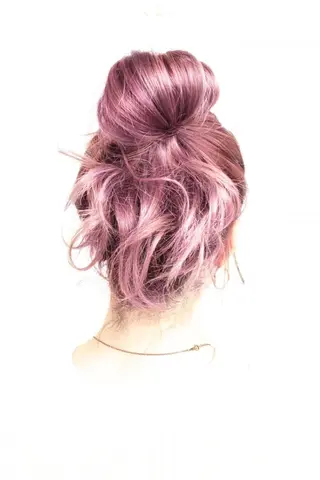 カラー ヘアアレンジ ANNA /艶髪/ハイトーンのヘアスタイル