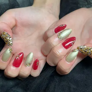 ネイル Liberta所属・森 まりなのネイルデザイン