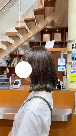 セミロング カラー 中村 賢介のヘアスタイル
