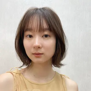 ミディアム 顔まわり/レイヤー/ 透明感/まいな🥨のヘアスタイル