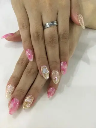 ネイル 💎🐰 saki. m 🐰💎のネイルデザイン