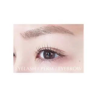 アイブロウ FIORE  大門 すずかのマツエク・マツパデザイン