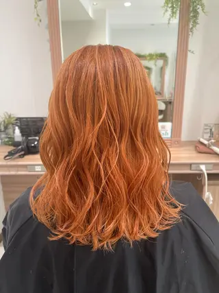 セミロング カラー 島袋 ナオユキのヘアスタイル