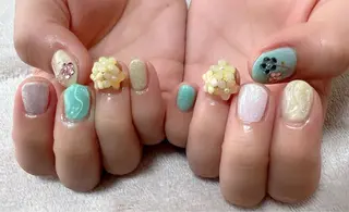 ネイル t. yoshizawaのネイルデザイン