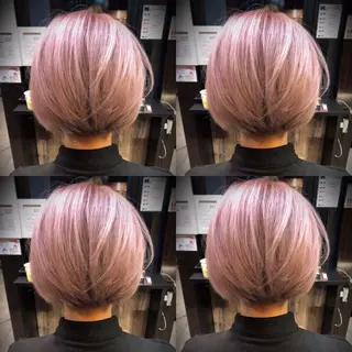 ショート カラー KIRA✩.*˚小川 仁美のヘアスタイル