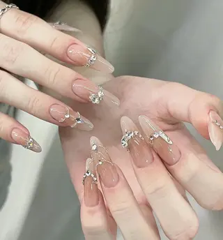 ネイル u1salon所属・ゆい ユイのネイルデザイン