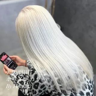 セミロング カラー mimiiy梅田 中崎町ハイトーンのヘアスタイル