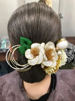 セミロング vi viのヘアスタイル