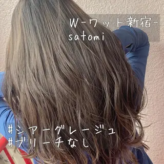 セミロング 淡色ふんわりhair 新宿satomiのヘアスタイル
