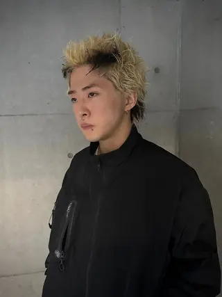 ショート カラー メンズ 渋谷メンズショート 特化🥋　渡邊健流のヘアスタイル