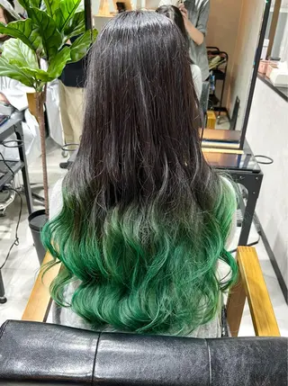 ロング カラー 艶カラー YOSHIMURAのヘアスタイル