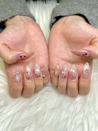 ネイル Bianca浦和西口 Takenouchiのネイルデザイン