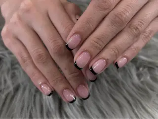 ネイル BEAUTY LINE所属・BEAUTYLINE 🖤Seri𝜗𝜚のネイルデザイン