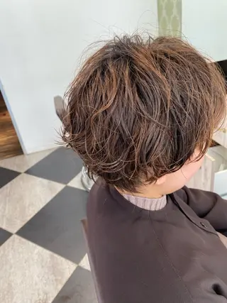 パーマ ニシムラ ユカリのヘアスタイル