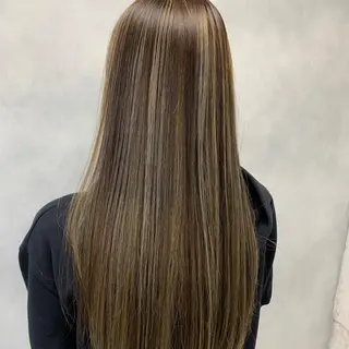 ロング カラー パーマ ヘアアレンジ メンズ キッズ ネイル マツエク・マツパ nameless髪質 改善ブリーチ心斎橋のヘアスタイル