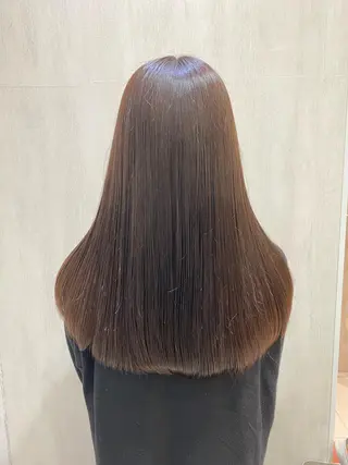 ロング カラー 小嶺 歩夏のヘアスタイル