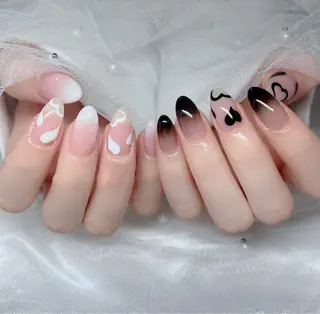 ネイル 🎀PG🩵 ネイルサロンのネイルデザイン