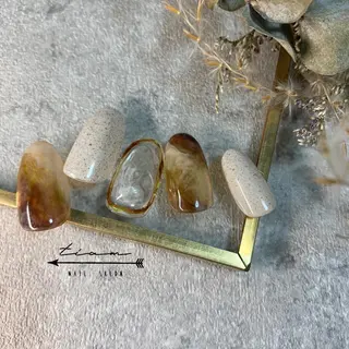 ネイル 𝑡𝑖𝑎𝑚𓂃 きむらゆきののネイルデザイン