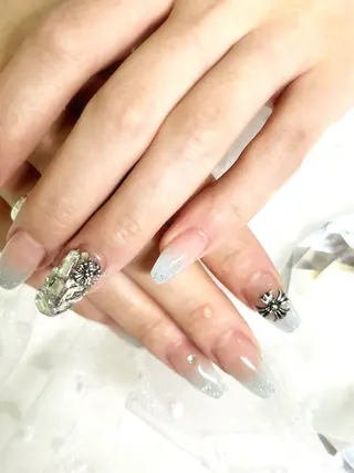 ネイル plaisir所属・plaisir プレジールネイルのネイルデザイン