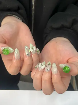 ネイル schon 🎀saraのネイルデザイン