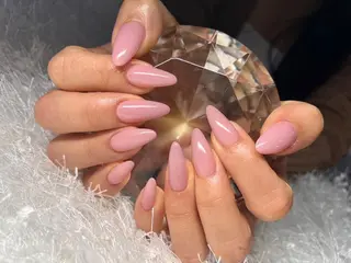 ネイル Nail&eye Belire 新宿のネイルデザイン