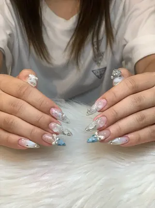 ネイル Cloudy Chan Nailのネイルデザイン