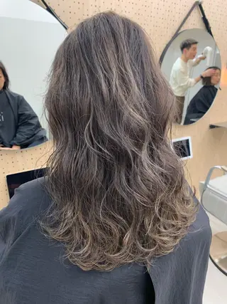 ロング カラー ✨【店長】Lily. 北千住Seina✨のヘアスタイル