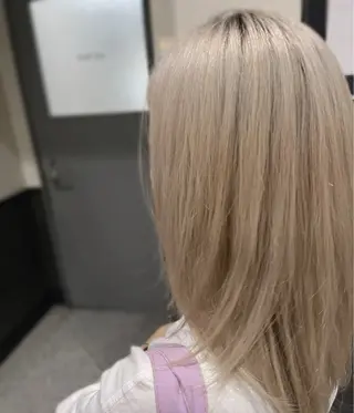 ミディアム ユウナ /難波/ 推し活美容師のヘアスタイル