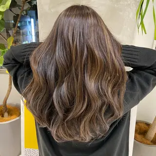 ロング カラー apollo  yokohama 横浜店所属・APOLLO♡ ＭＩＯのヘアスタイル