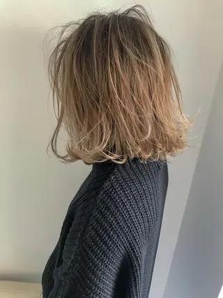 ミディアム 💫カットはなんでも 得意です✂️のヘアスタイル