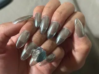 ネイル ✴︎ Delightのネイルデザイン