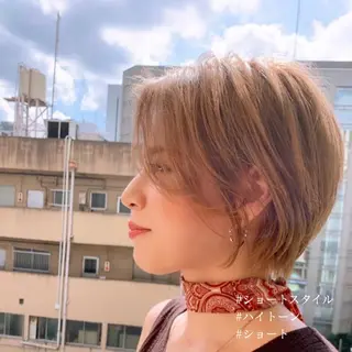 ショート Alani所属・arc. arc.のヘアスタイル
