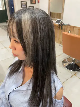 セミロング Wカラーレイヤーカ ット⚡️CHIAKIのヘアスタイル