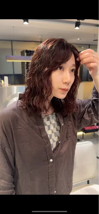 ミディアム カラー パーマ Qin shaire salon 原宿所属・🌿パーマ/ボブ/ レイヤー/Mikiのヘアスタイル