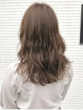 セミロング パーマ ARCH FREE予約のヘアスタイル