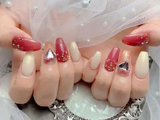 ネイル マジックミラー所属・マジック ミラーのネイルデザイン