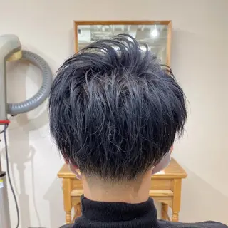 ショート カラー メンズ 西山 良波のヘアスタイル